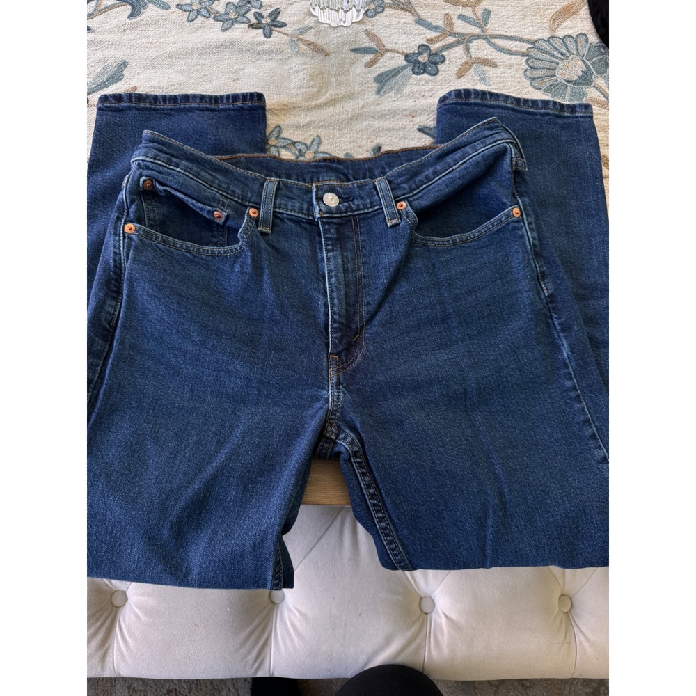 Levis 514 Straight Fit Jeans Mens 33x30 Dark Wash Blue Denim 00514-1592